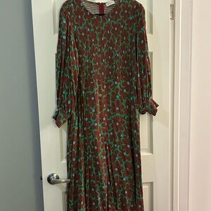 Wray NYC Virgo Dress in Midnight Daisy 2X